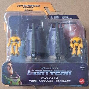 Mattel Lightyear Zyclops & Pods Set - Yellow and Gray